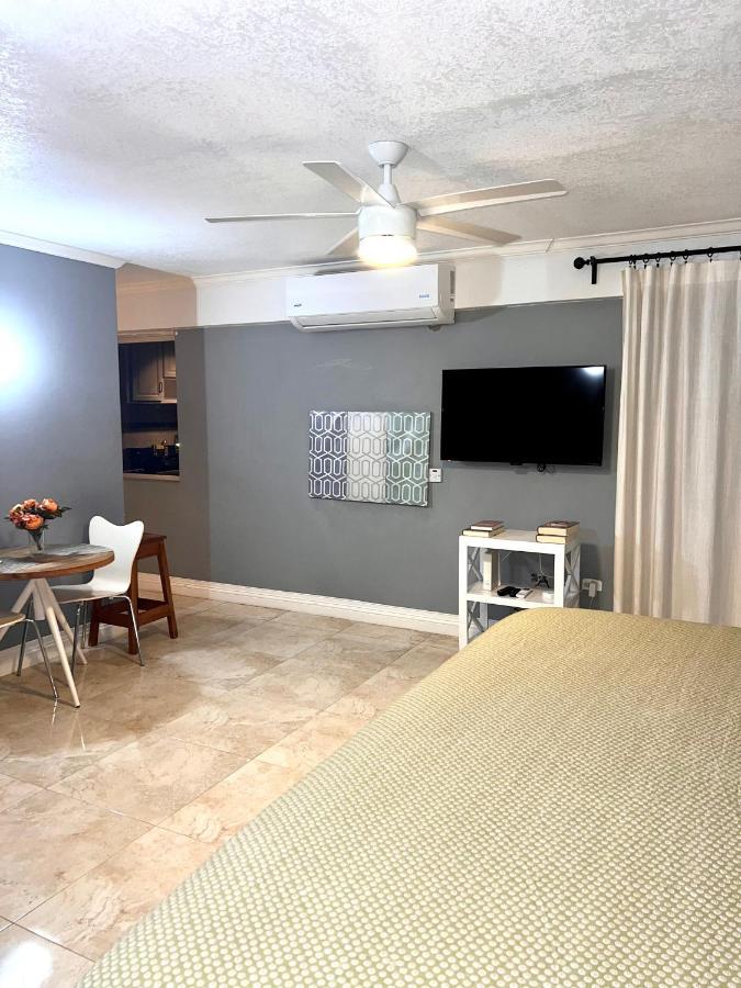 Studio 6 At Turtle Beach Towers Ocho Rios Esterno foto